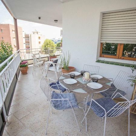 Floramar Apartment Салоу Екстериор снимка
