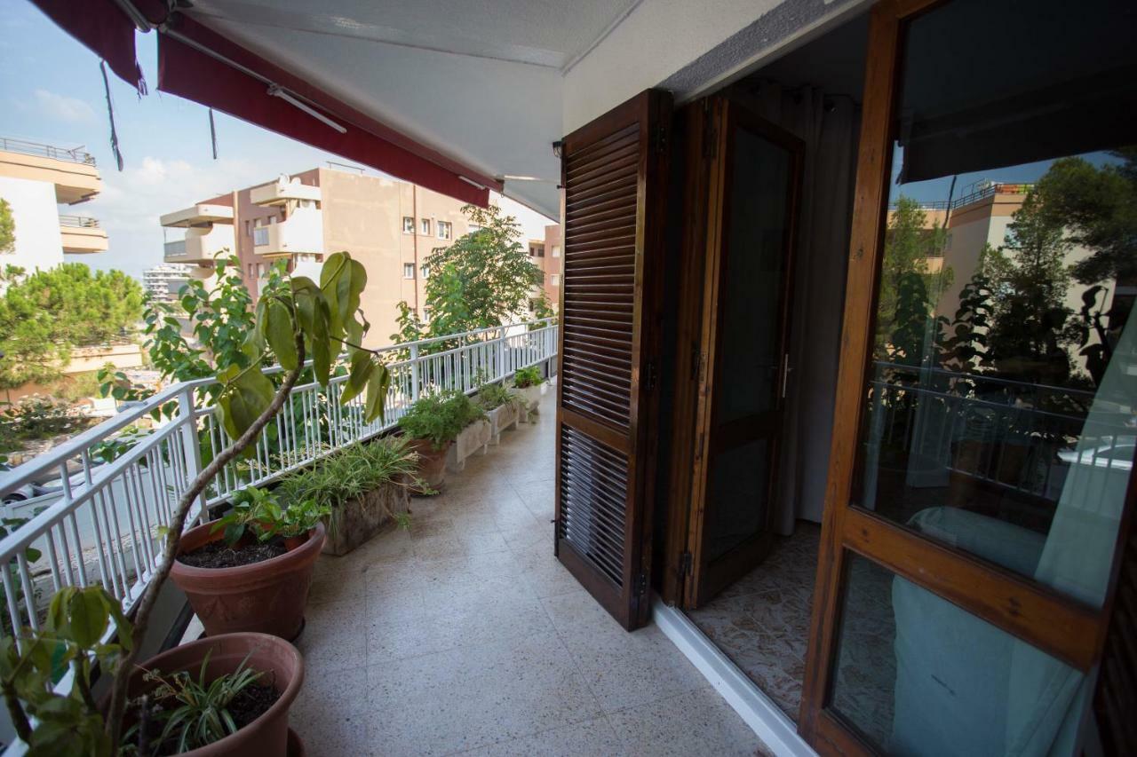 Floramar Apartment Салоу Екстериор снимка