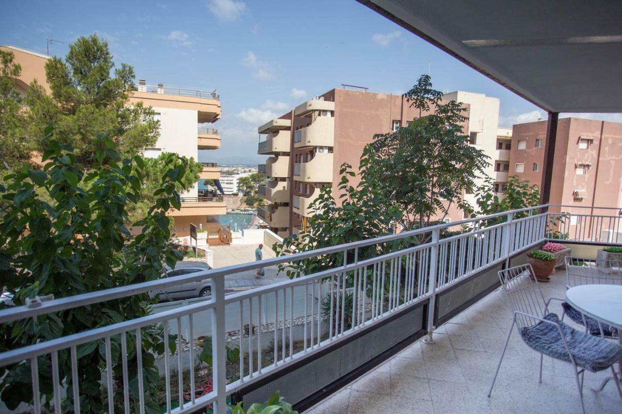 Floramar Apartment Салоу Екстериор снимка