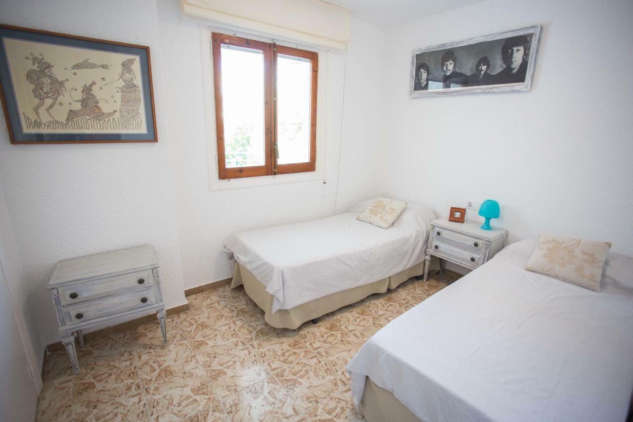 Floramar Apartment Салоу Екстериор снимка